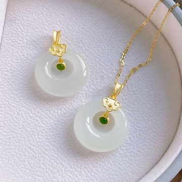 Buddha Stones Round White Jade Wishful Auspicious Cloud Blessing