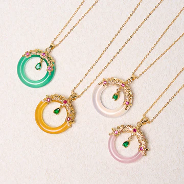 Buddha Stones Green Chalcedony Peace Buckle Design Strength Neck