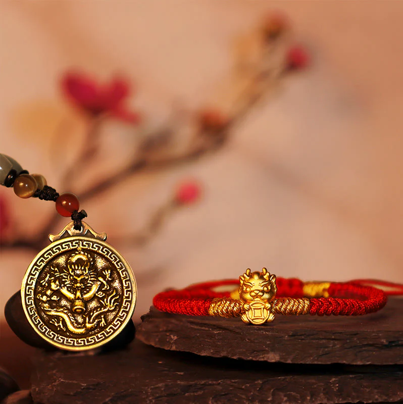 a1b890f8-7350-40c1-ac75-cb1633673fb4_900x